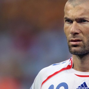 电竞投注平台-更衣室咆哮、41分刷屏、绝杀止颓，今夜体育最动人的注解，叫绝境突破，从更衣室咆哮到41分绝杀，今夜体育最动人的注解是绝境突破